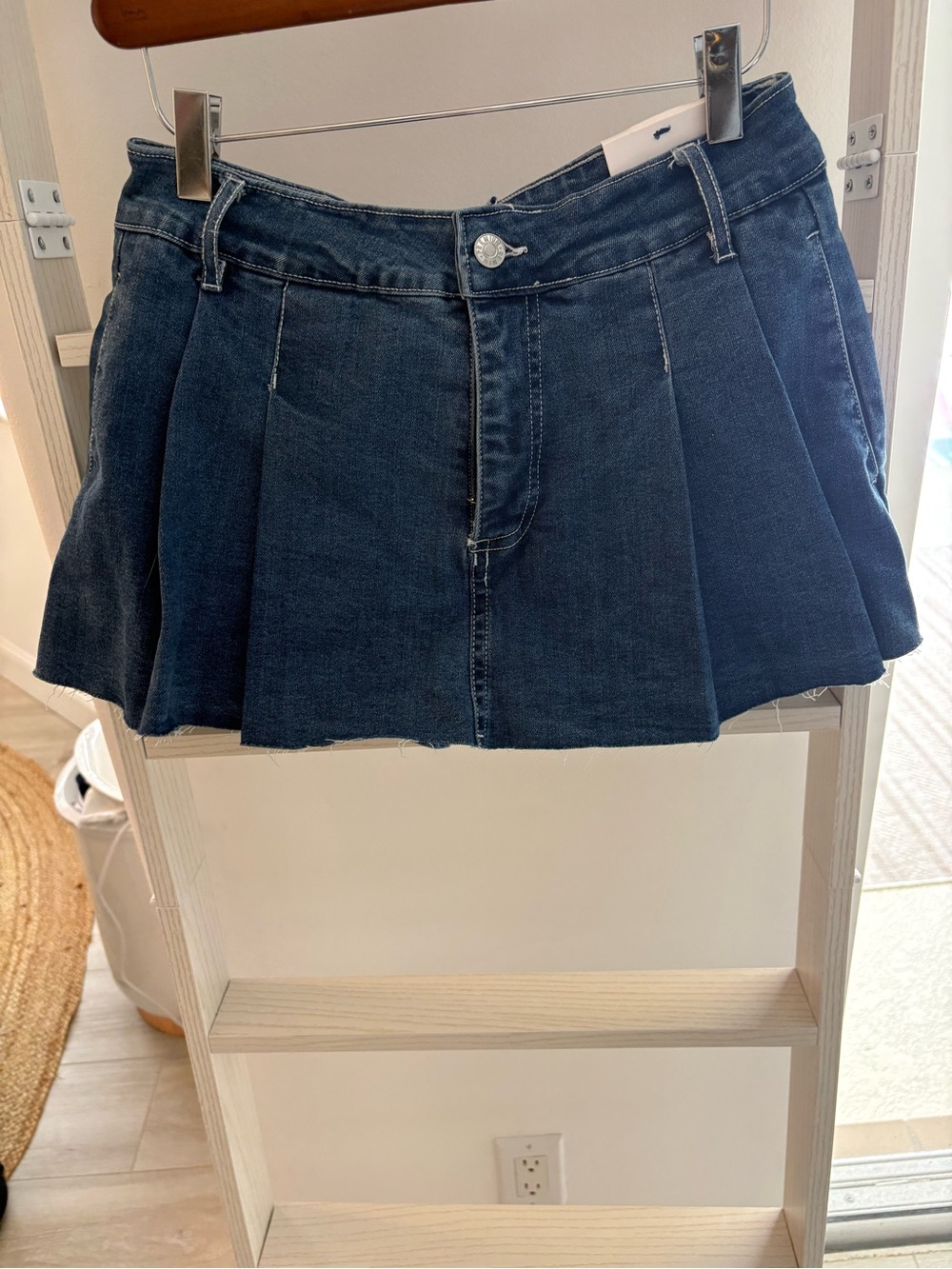 NWT  love tree Blue Denim Pleated Mini skort